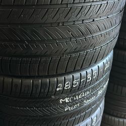 Pair Of Michelin Pilot Sport All Season 285/35ZR20 Tires Tires