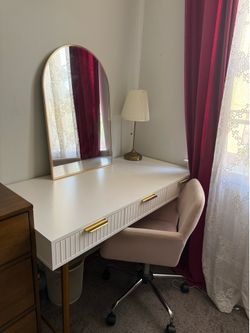 Modern White Vanity Desk with Mirror – FREE Chair Included