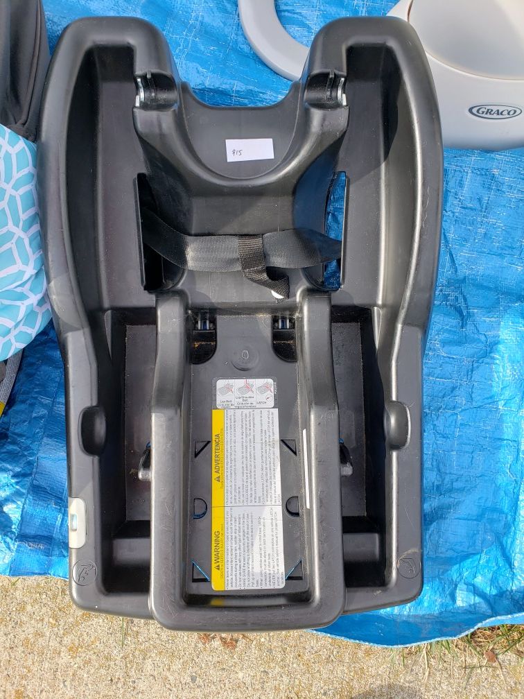 Graco baby carseat base