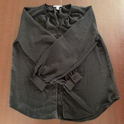 Nine West Black Puff V-Neck Button Up  Blouse sz L
