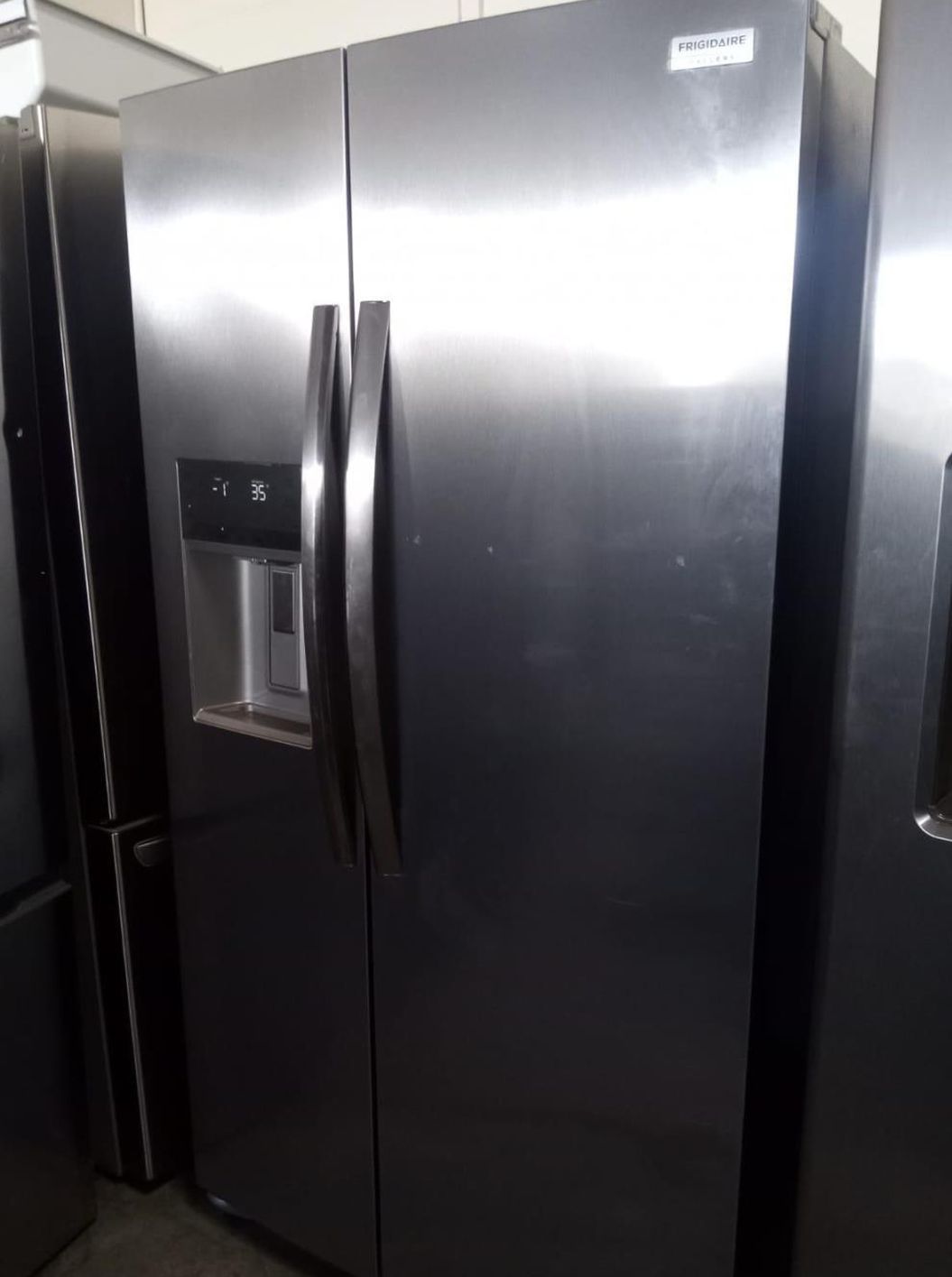 Frigidaire Side-by-Side Stainless Steel Refrigerator Fridge