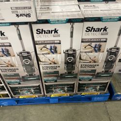 The Shark Detect Pro Lift-Away