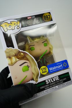 Funko Pop- Sylvie #897 Walmart Exclusive (Glow In The Dark)