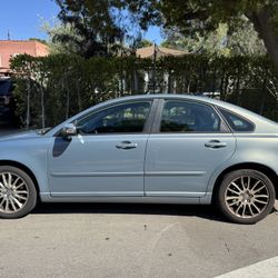 2008 Volvo S40 All-Wheel Drive