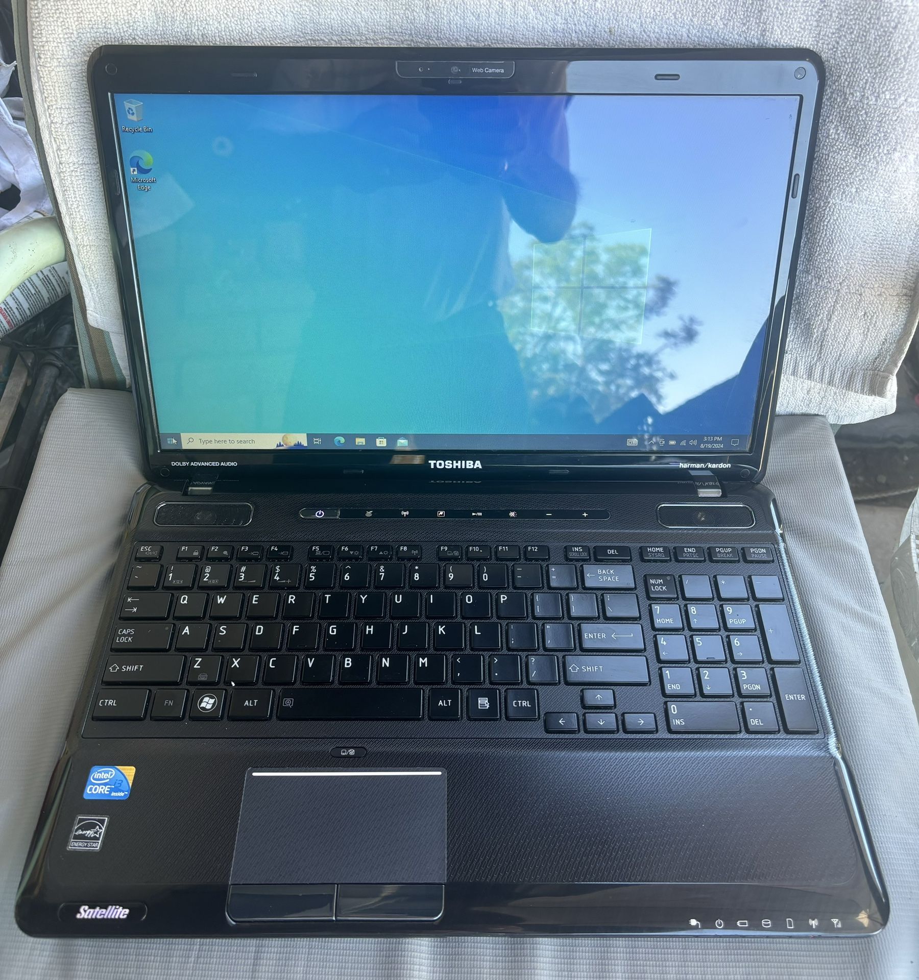 TOSHIBA LAPTOP i3 PROCESSOR
