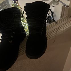 Black suede ankle boots #ankleboots