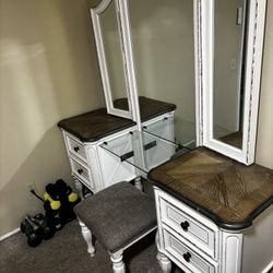 Vanity