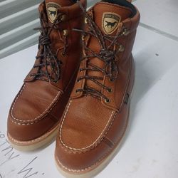 Irish Setter Men's Wingshooter 6 in EH Steel Toe Lace Up Work Boot Sz. 9 As Is 