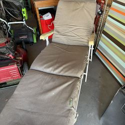 Lounge Chair And Cushion 
