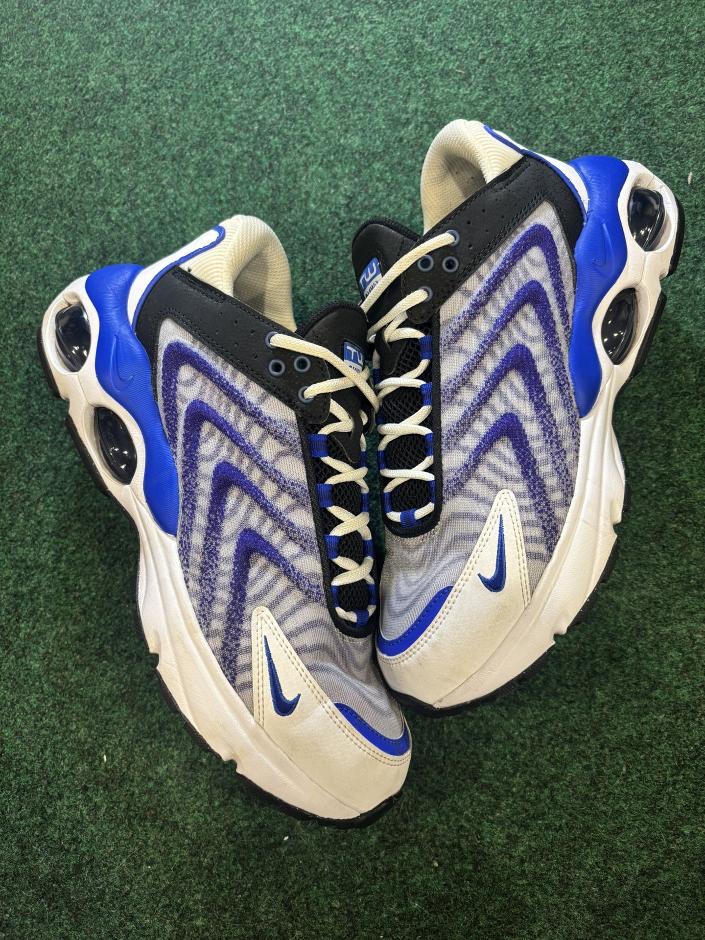 NIKE AIR MAX TW WHITE RACER BLUE CONCORD SIZE 9.5