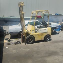 Standard Forklift $2,000 OBO