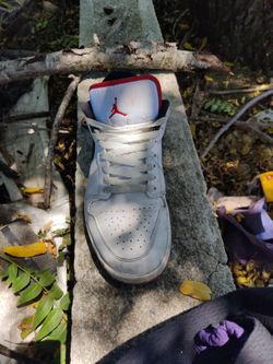 Nike Air Jordan 1