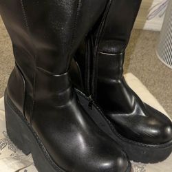 Women’s black platform mid calf boots 
