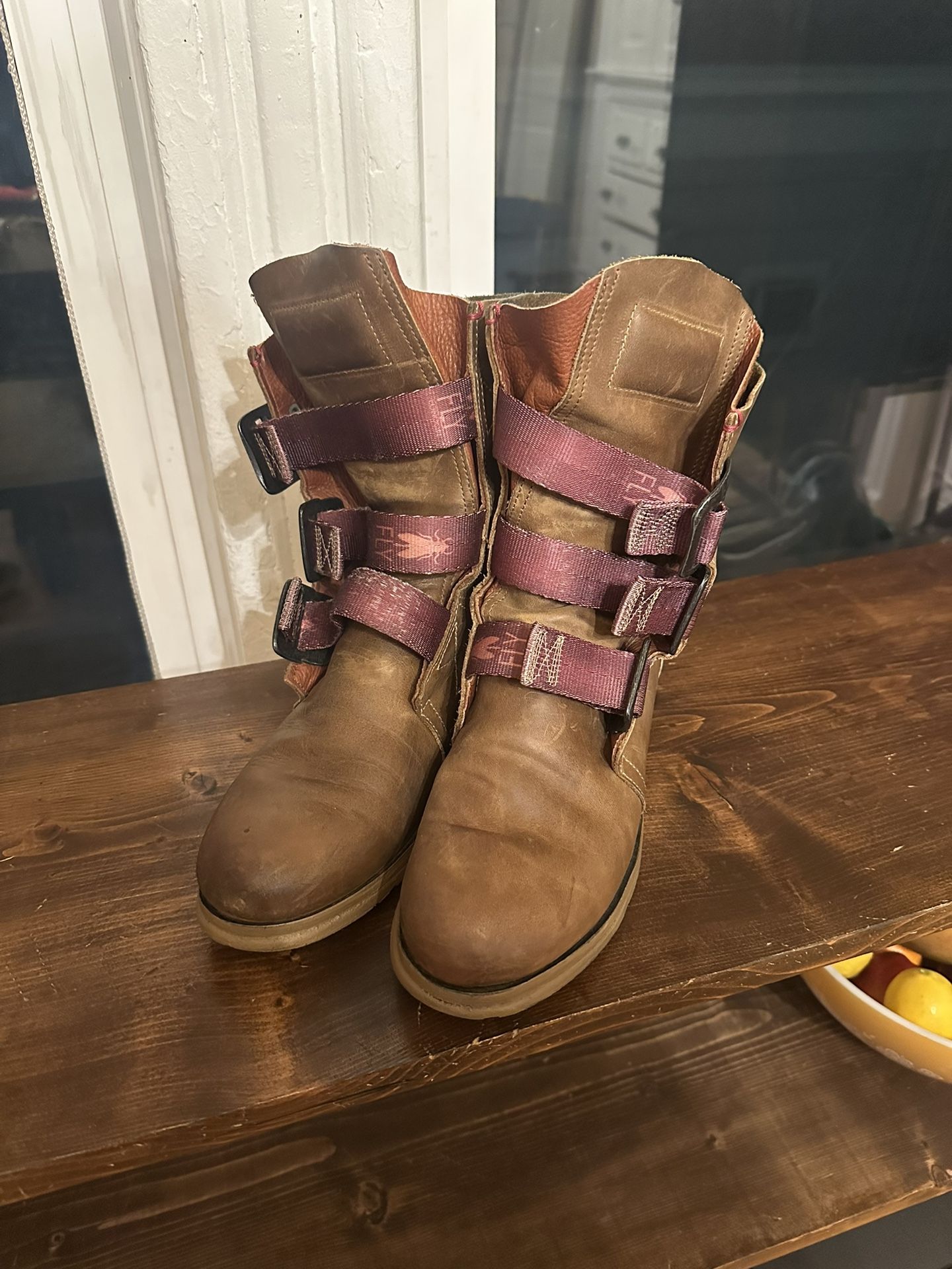 London Fly Clark Strap Moto Boots Size 40 (women’s 9)