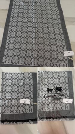 Coach Signature Scarf