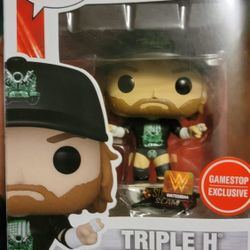 Funko POP! TRIPLE H (Gamestop) W Pin