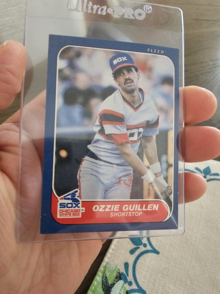 Ozzie Guillen Chicago White Sox Baseball Cards Lot
