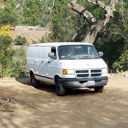 2002 Dodge Van