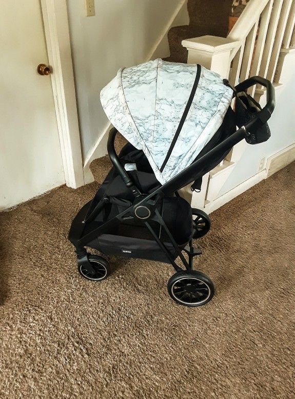 Babiie MAWMA Stroller (Many Functions)