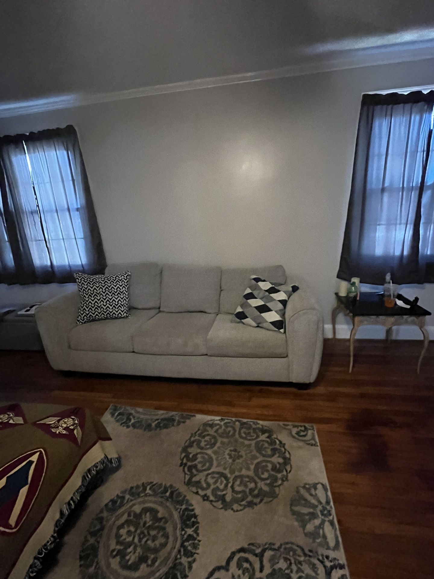 Grey Couch In Great Condition 