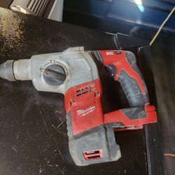 Milwaukee M18 Rotary Hammer 