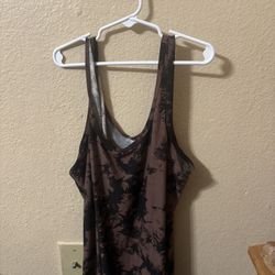 Women’s M Undershirt