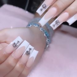 Nailss
