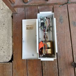 Ballast Voltage Multiple Leads