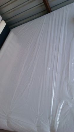 Tuft&needle Cooling Gel Memory Foam Queen