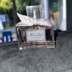 miss dior mini perfume 