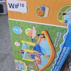 $210 W#110 H2OGO! Beach Bounce Water Park