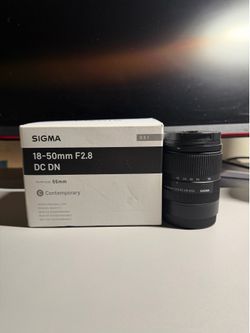 Sigma 18-50 f2.8 lense open box been used twice