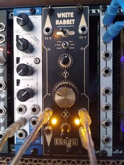 White Rabbit - Reverb and Delay Module