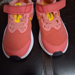 Kids Nike Starrunner Sneakers Size 11.5C