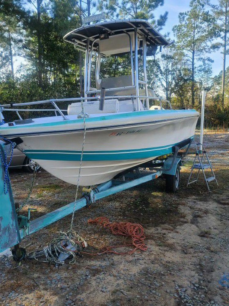 Photo 20 Foot Water Craft Center Console In Great Condition For Sale
