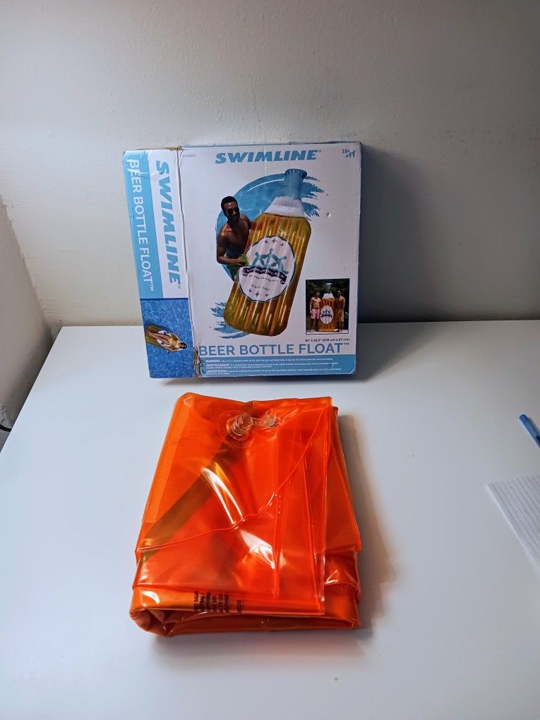 Beer bottle float New.
Only 5 dollars (on sale for 40 dollars).
Incredible deal.