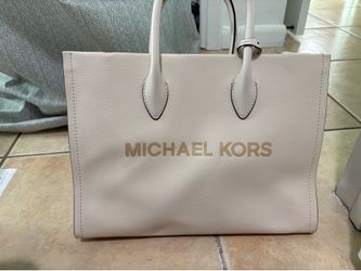 Michael korrs
