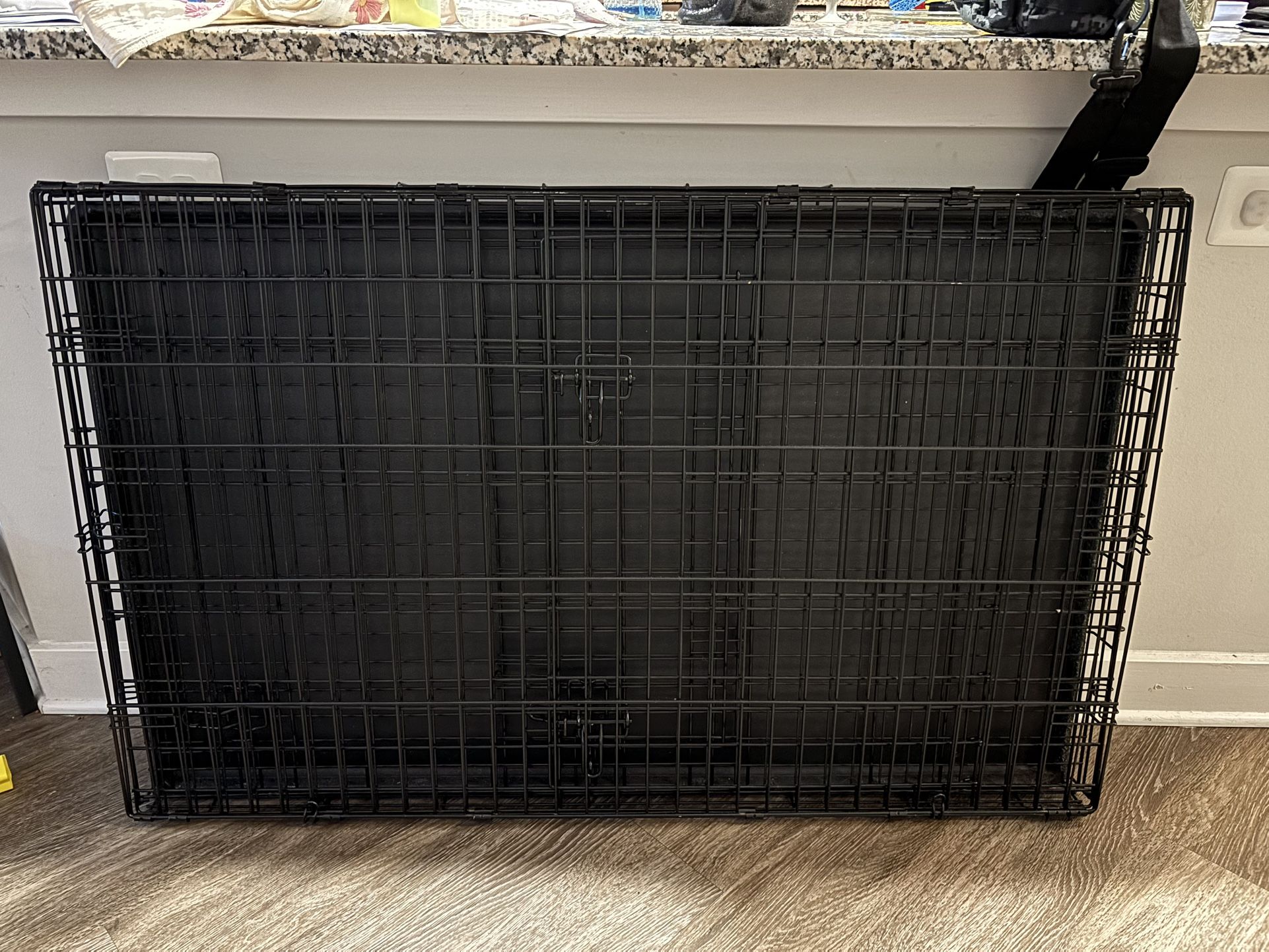 XL DOG KENNEL