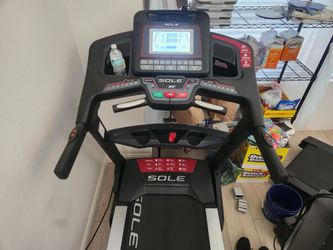 Sole F80 treadmill
