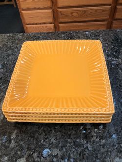 Pottery Plates Size 8 1/2 inches By 8 1/2 inches Square.  Perfect Condition Brand New Never used.  Brand HausenWare.  Dishwasher and microwave safe.