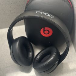 Beats By Dre Studio Wireless Noise Canceling Headphones 