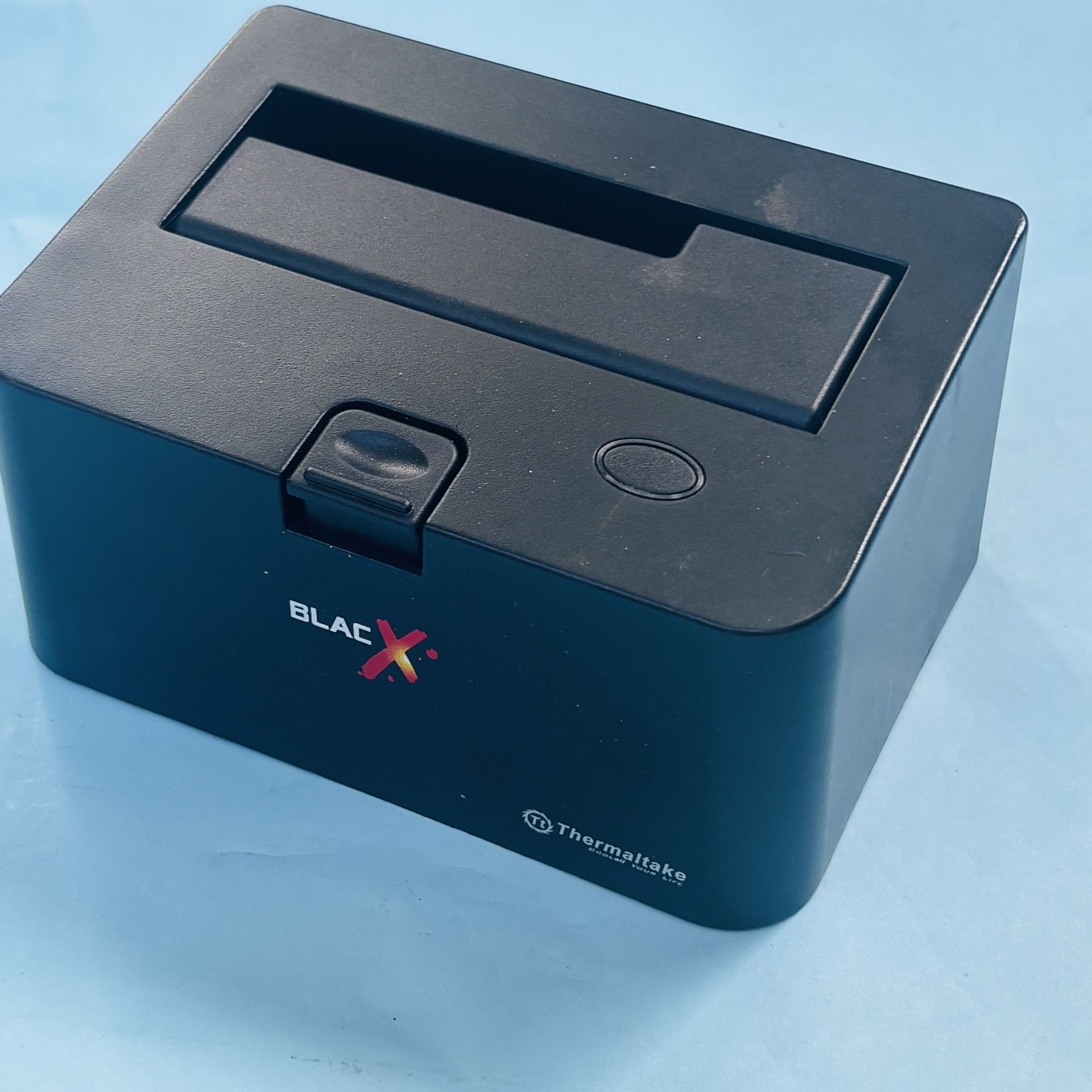 Thermaltake BLACX 2.5 or 3.5 inch SATA HDD eSATA & USB Docking Station part# ST00050
