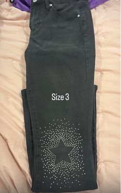 Fashion Nova Jeans size 3 Free