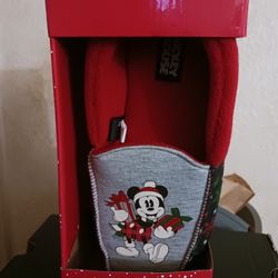 NIB! Mickey Mouse  CHRISTMAS  Slippers  7/8