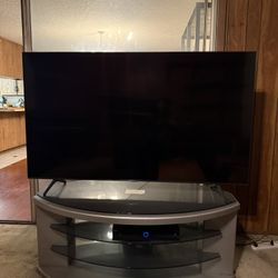 Samsung Smart Tv Flatscreen 57”/ 60” Inches 4 Yrs Old Very Little Watch Time On It.