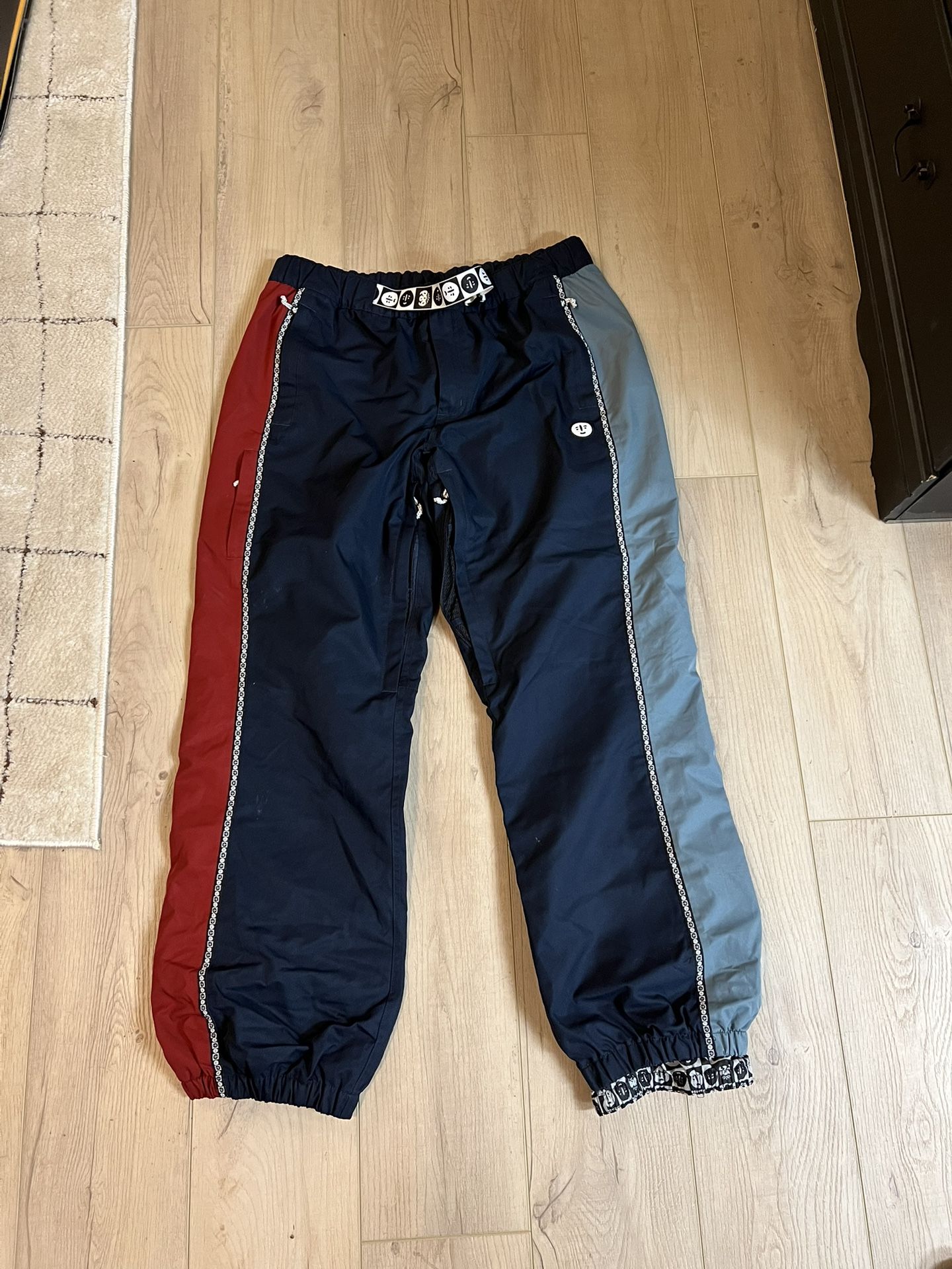 686 Snowboard Pants