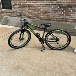 OZONE 500  Mountain Bike NEW