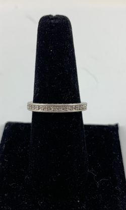 Silver 925 marked very pretty ring size 9