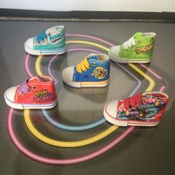 5 Karma’s World Statement Stampers Sneakers