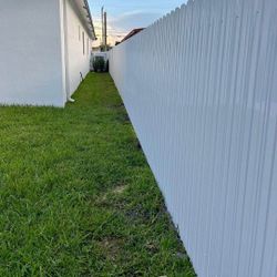 fence comoani